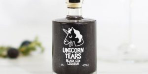 Lágrimas de Unicornio: La ginebra negra de marca blanca que se ha hecho viral