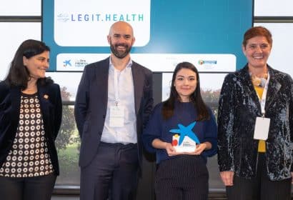 Andy Aguilar, CEO de Legit.Health, con los representantes institucionales.