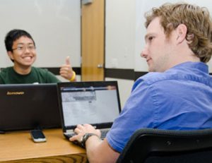 Los estudiantes aprender a emprender