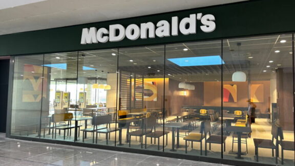 mcdonald's aeropuerto palma de mallorca