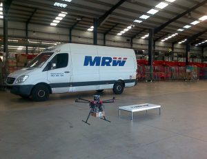 MRW experimenta la entrega con drones