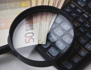 Los detectives privados realizan cada vez más trabajos de seguridad para empresas