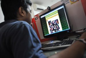 Censores en redes sociales