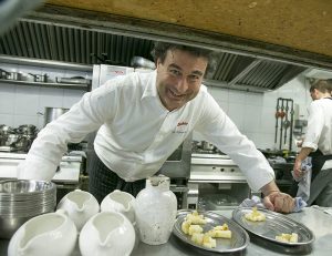 Pepe Rodríguez: “Paso más horas en la cocina que un deportista de élite entrenando”