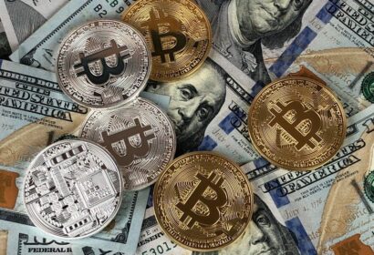 De gasto a ahorro: así sería la vuelta al cole si las familias invirtieran en Bitcoin