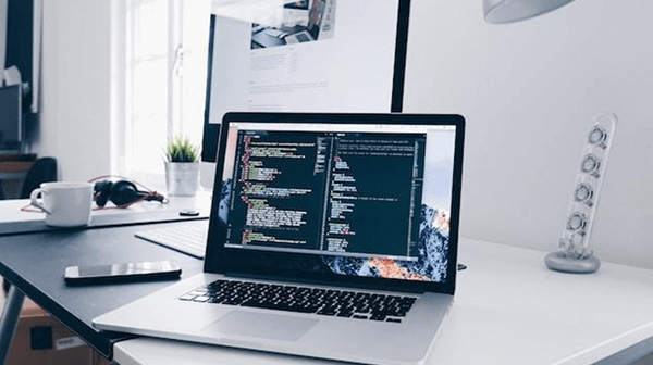 Todo lo que necesitas para poner en marcha tu web en 2025