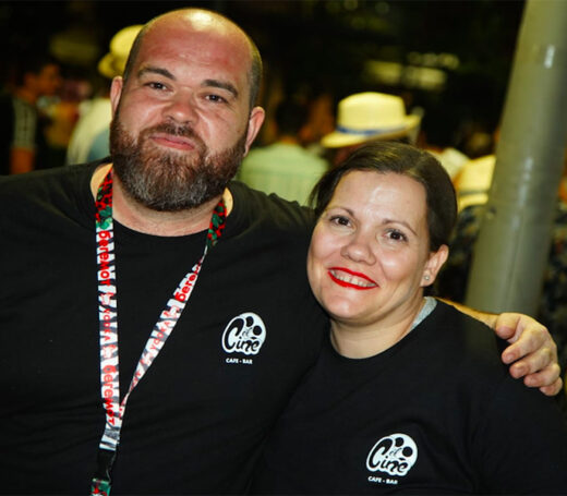 Gabriel Logrosán y Susana de Ana, al frente de Cafe-Bar El Cine