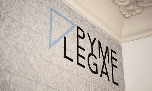 La plataforma online de PymeLegal está orientada a autónomos y pymes.