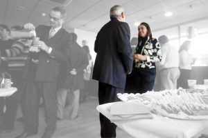 ¿Qué debes incluir en tu elevator pitch?