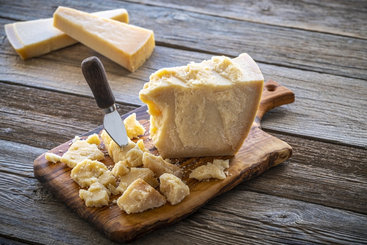 Chips para frenar las falsificaciones de queso parmesano