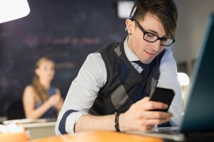 ¿Quién dijo que no había atajos para crear tu empresa?