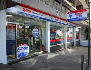RE/MAX aumenta su red internacional