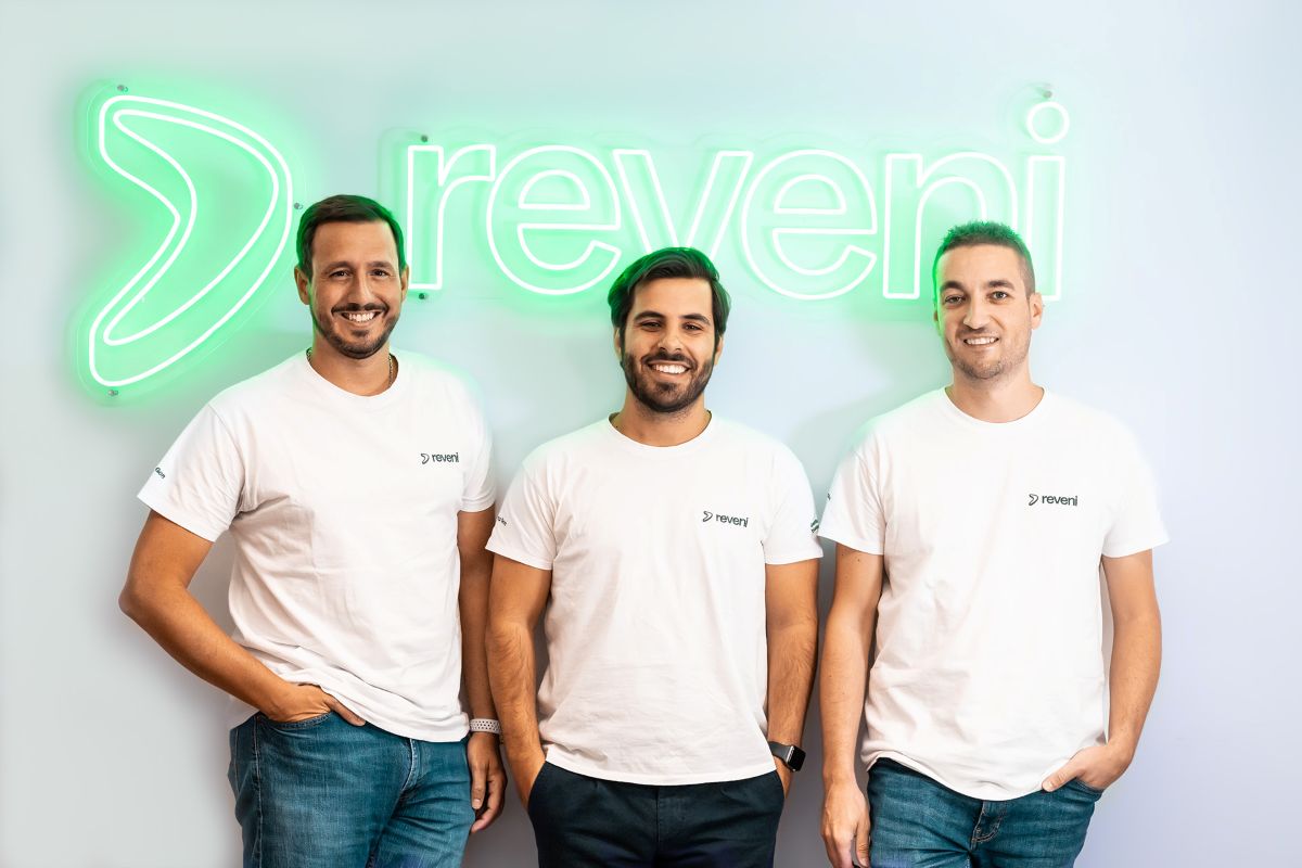 Pablo Molinero (izquierda),Fernando-Pedraz y Gonzalo Martín, fundadores de Reveni