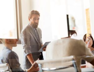 ¿Te interesa integrar tu startup en una multinacional?