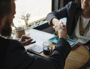 Técnicas para conseguir una entrevista con un potencial cliente