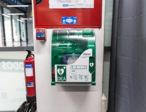 Telefónica cambia el negocio de las cabinas por el de los desfibriladores