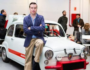 Tu coche en el móvil