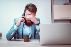 Tu pitch apesta: Tienes que empezar a venderte de otra manera si quieres dinero