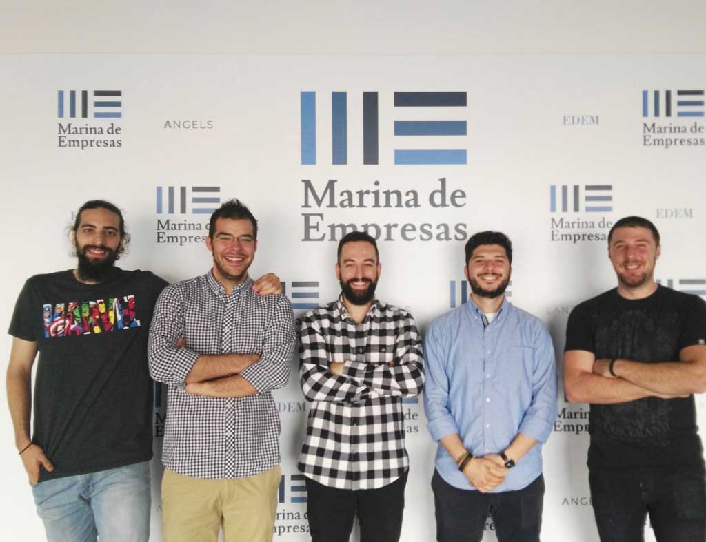 Urban Roosters: ¿¡Una empresa que organiza batallas de rap!?