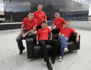 Velneo ofrece formación gratuita a programadores en paro