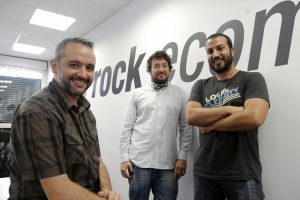 Cuatro negocios mejor que uno
