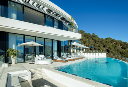 David Vega: 5 innovaciones únicas que están transformando la venta de villas de lujo en Marbella