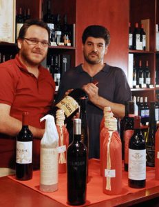 Vinos, licores y productos ‘gourmet’ en Vinarium