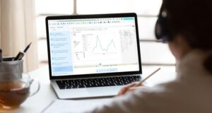 Novedosa oferta formativa en herramientas digitales e IA aplicadas al ejercicio profesional de economistas