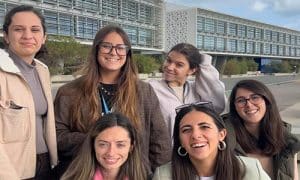 Proyecto Alicia es una especie de wallpop solidario