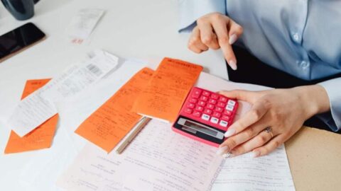 ¿Cómo calcular el balance de cuentas de una empresa?