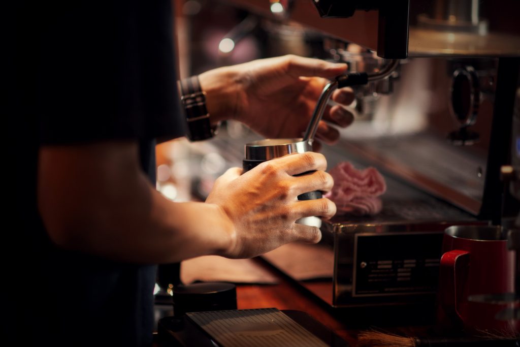 ¿Cómo conseguir el éxito al crear un cafe bar?