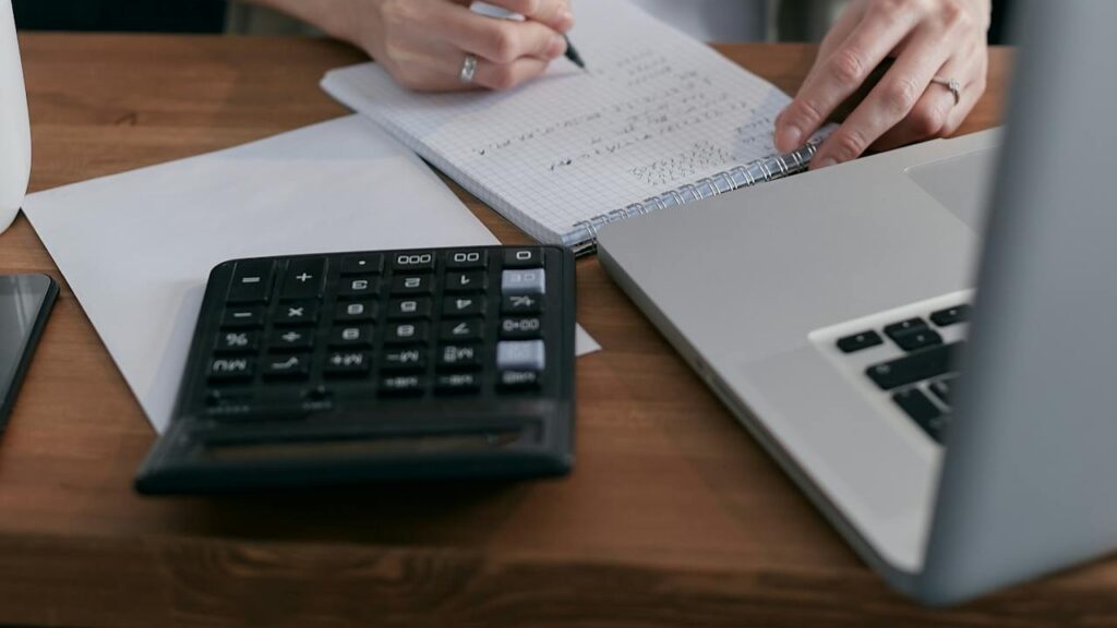 ¿Cuántos días de vacaciones te corresponden por 6 meses trabajados?