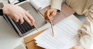 ¿Qué es la vida laboral de una empresa? ¿Cómo conseguirla y qué datos incluye?