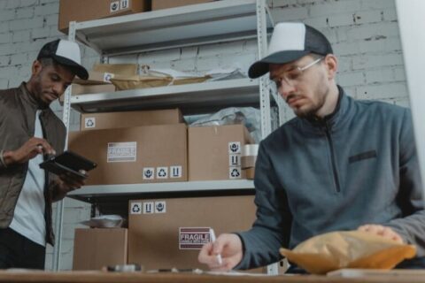 ¿Qué es picking y packing? Los procesos que debes conocer al enviar productos a tus clientes