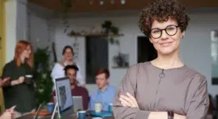 ¿Qué es scrum master y cuáles son sus funciones principales?