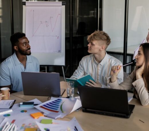 ¿Qué es un organigrama matricial? Tipos, ventajas y cómo funciona en una empresa