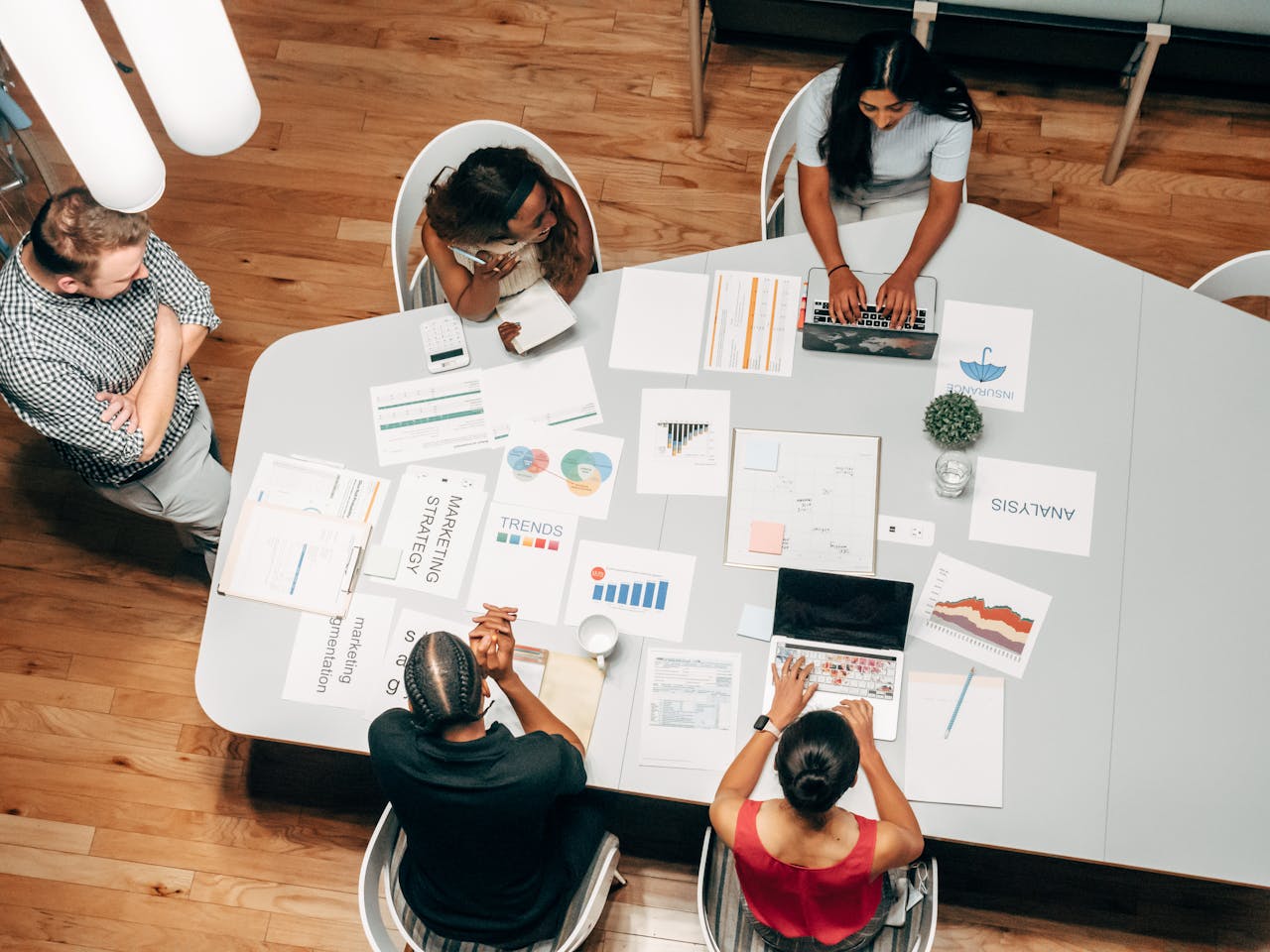 ¿Qué es un sondeo de mercado? La estrategia clave para iniciar un negocio